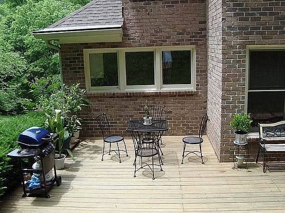 Deck
