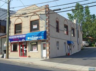 515 Main St, Fort Lee, NJ 07024