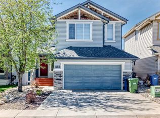 455 SE Hidden Creek Blvd NW, Calgary, AB T3K0C1