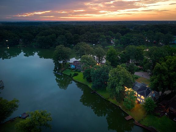 4th image of 5798 Sunset Point Rd N