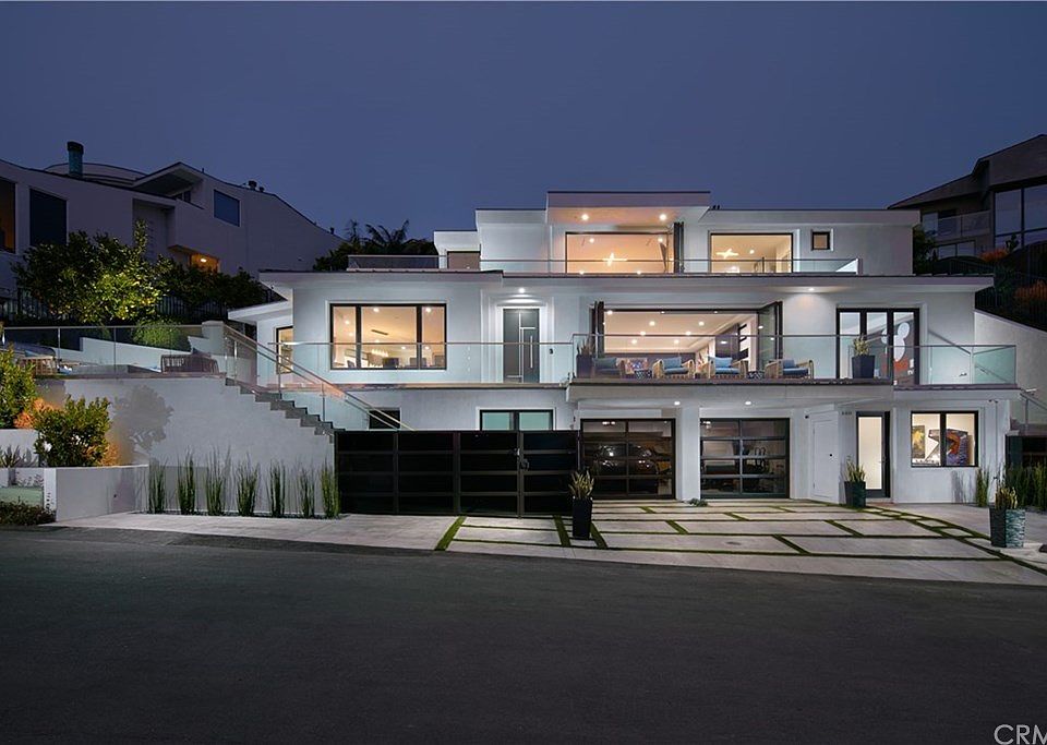 1st image of 668 Buena Vista Way