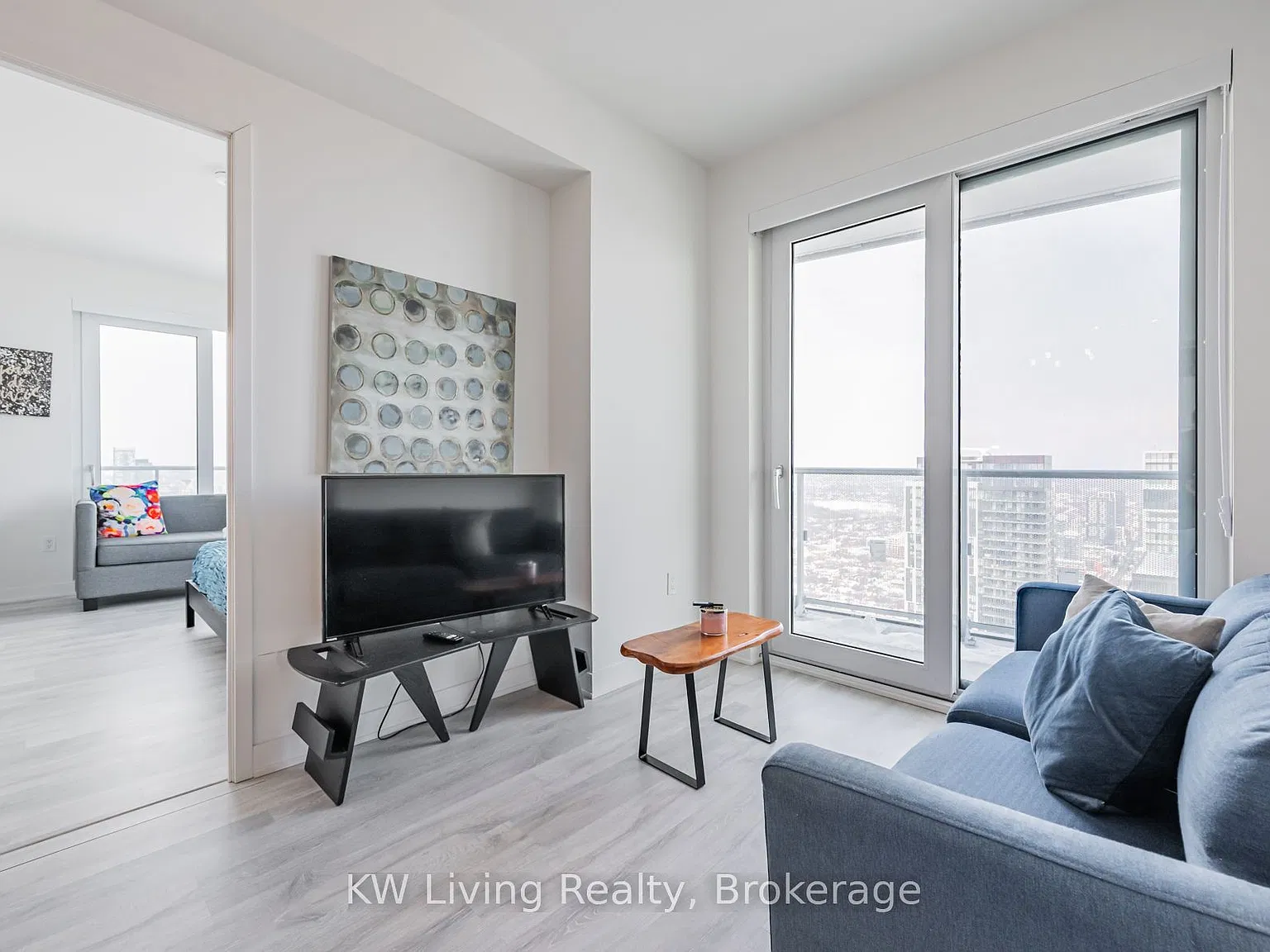 2 bed, $2,850 — Photo 2