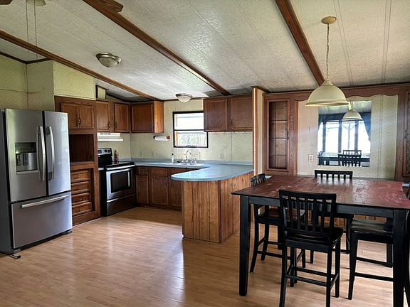 5th image of 814 Owego Rd