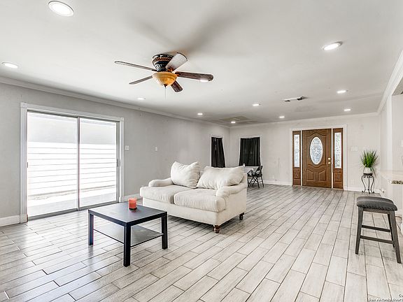 2nd image of 9626 Ivy Plain Dr