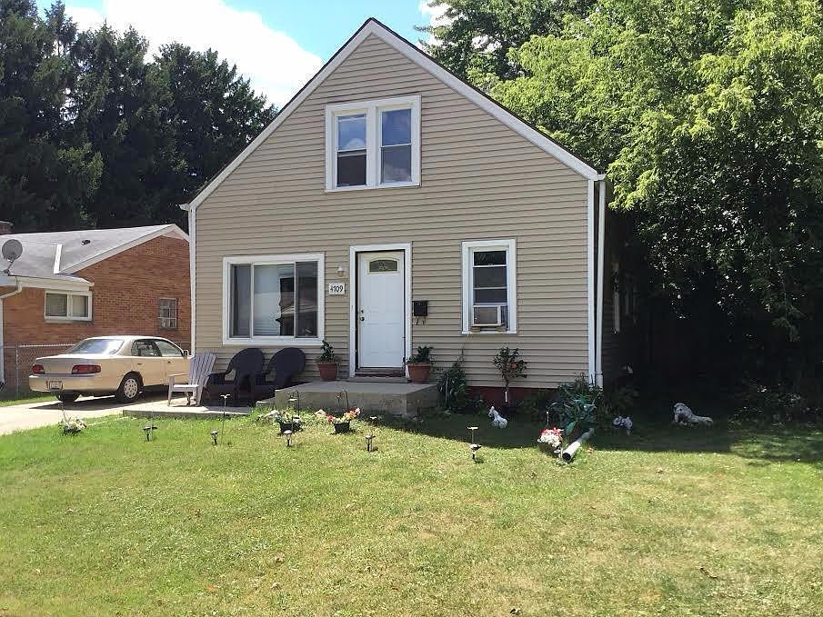 4709 N 56th St Pics