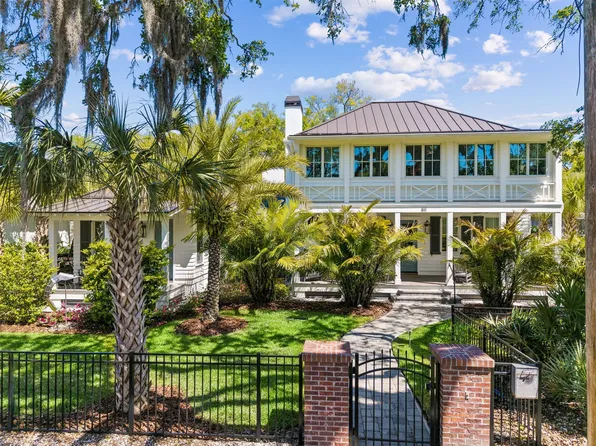 511 Ash St, Fernandina Beach, FL 32034