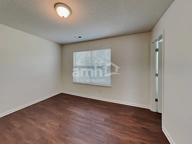 107 Daventry Pl — Photo 15