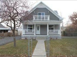 219 5th St, Filer, ID 83328