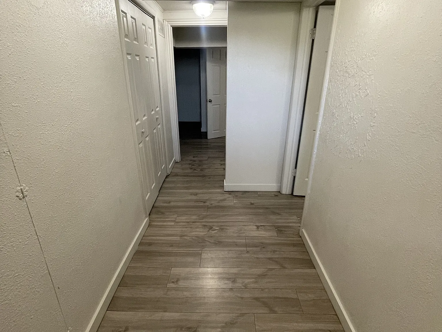 2915 Madison Ave (Lower) - 2 — Photo 4