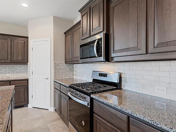 All Photography shown for this Home is for illustration purposes only as options & selections may change at any time.