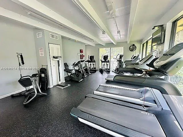 1 bed, 670 sqft, $1,850 — Photo 4