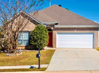 488 Daventry Cir, Calera, AL 35040