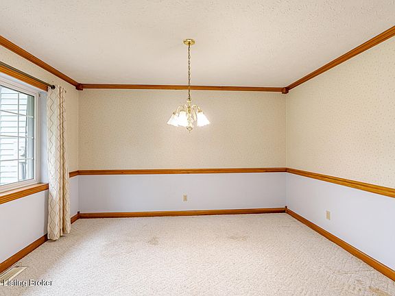 5th image of 520 Ponder Dr
