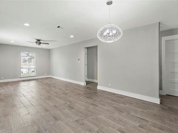 4th image of 9018 Slayton Dr