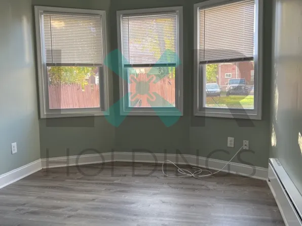 122 Main St, Darby, PA