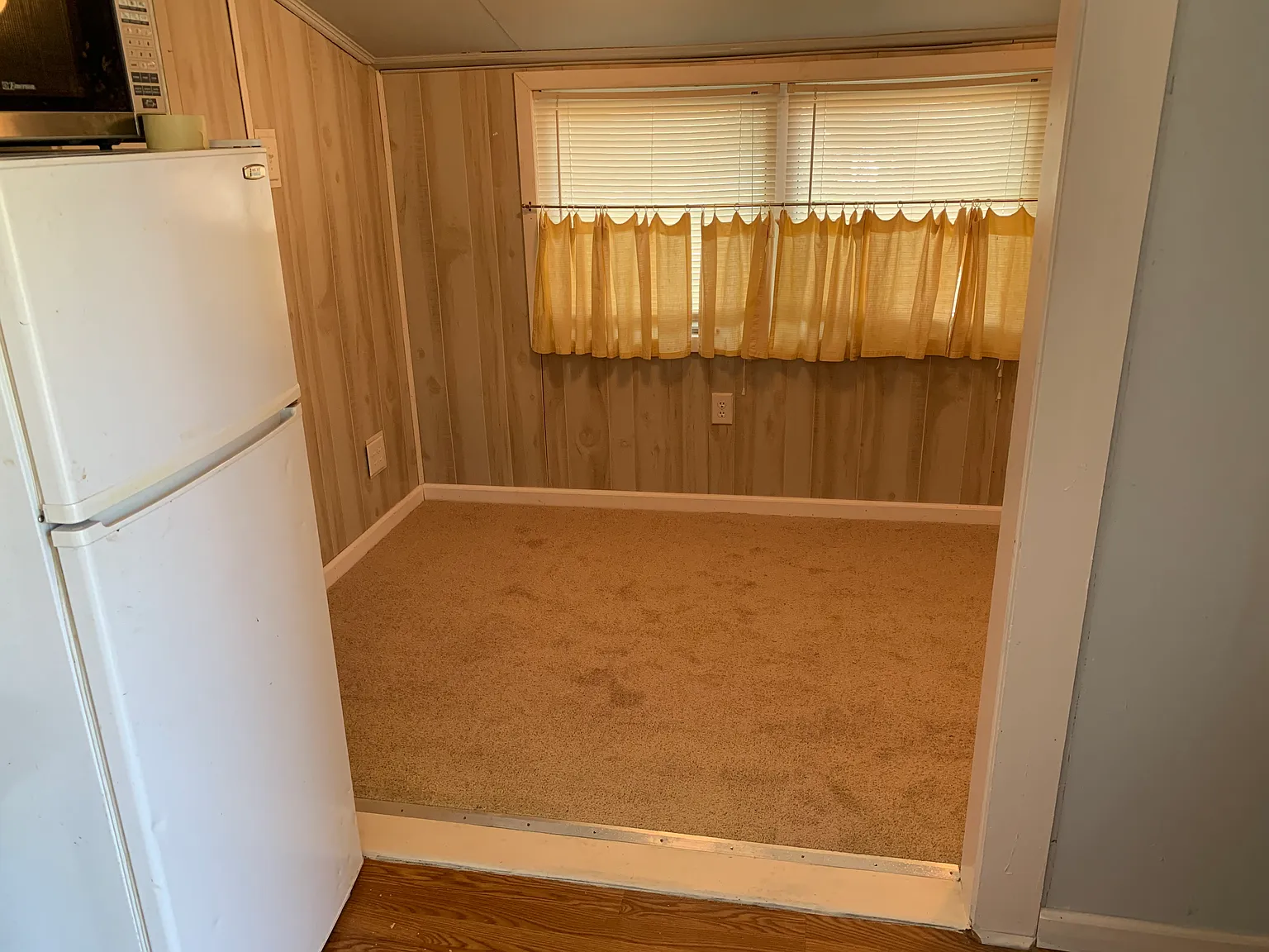 Studio, 550 sqft, $950 — Photo 3