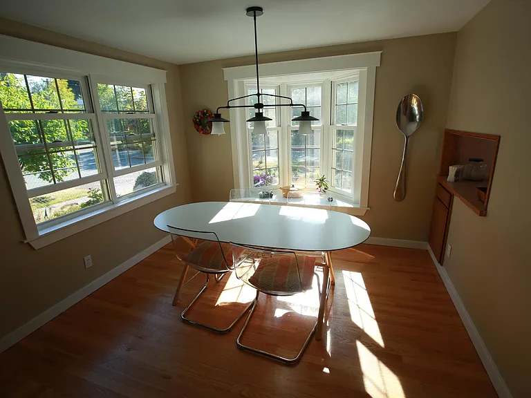9504 Wallingford Ave N — Photo 12