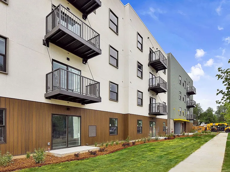 The Betty Apartments — Photo 7