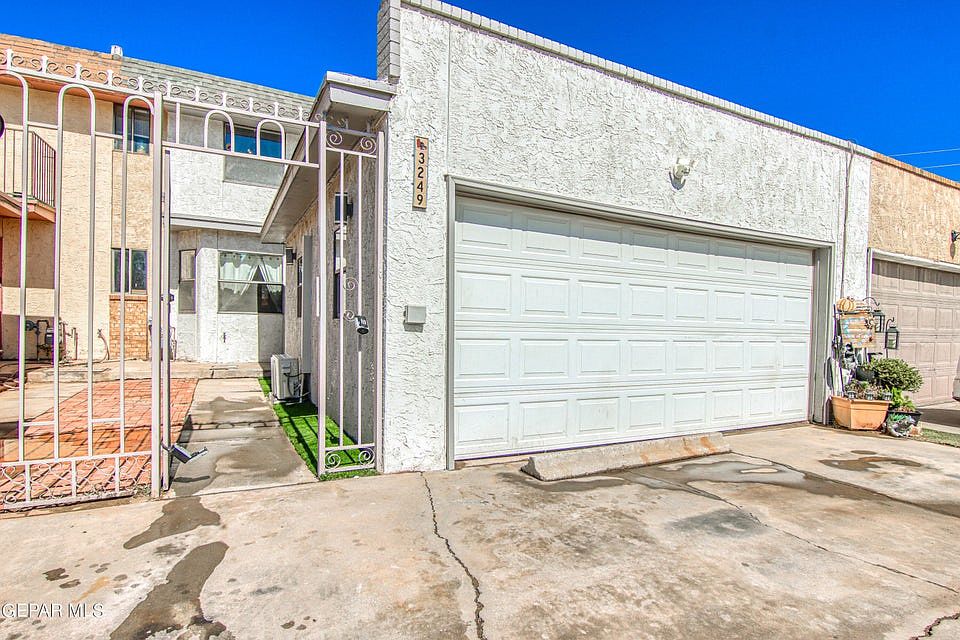 1st image of 3249 Isla Morada Dr #1