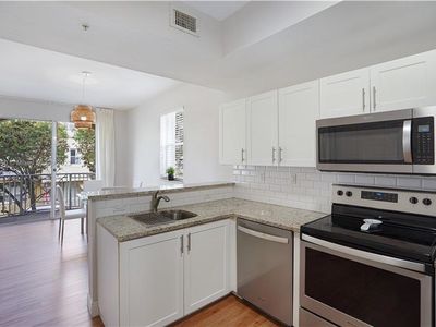 8866 W Flagler St APT 207, Miami, FL, 33174
