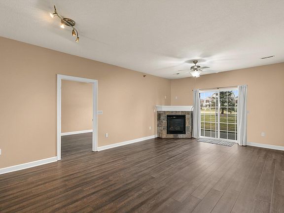 3rd image of 8350 Ep True Pkwy Unit 4104