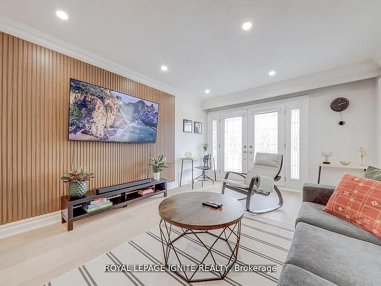 4023 Bishopstoke Ln #MAIN — Photo 8