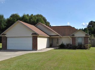 14834 Carrol Dr, Walker, LA 70785