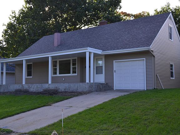 2nd image of 311 Vale Ave S
