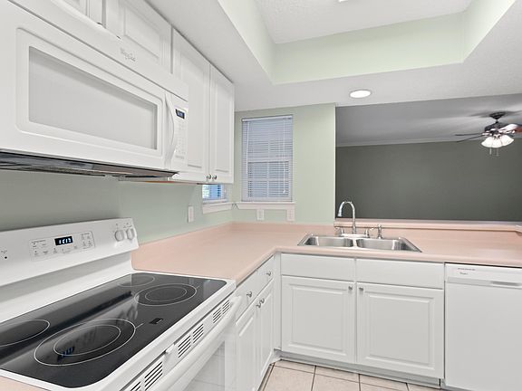 5th image of 1854 Montclair Dr Unit A