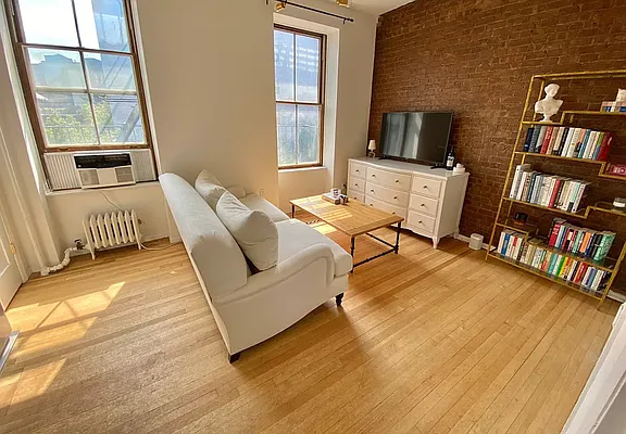 Rented by J PRESTON AND ASSOCIATES INC | media 2