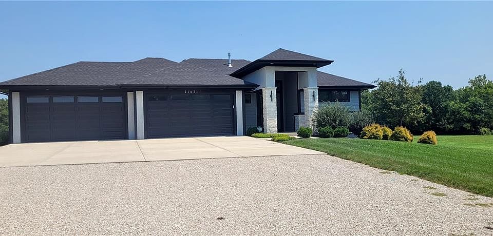 1st image of 21431 Deer Ridge Dr
