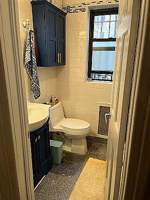 5th image of 304 W 105th St APT 2A