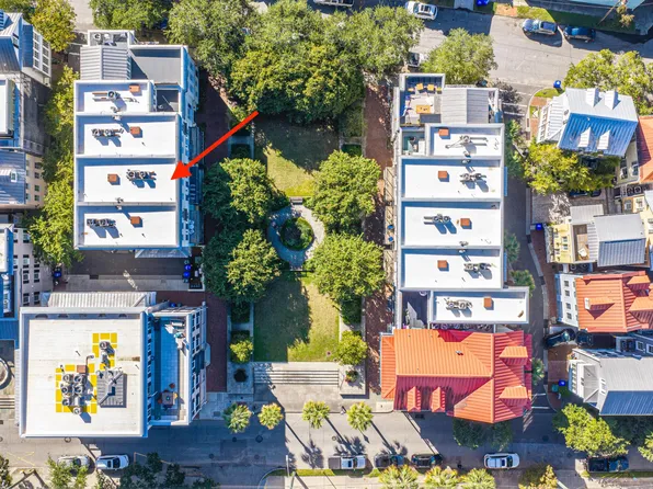 8 Marbel Ln #8, Charleston, SC 29401