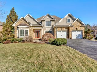 85 Stoneledge Dr, Roanoke, VA 24019