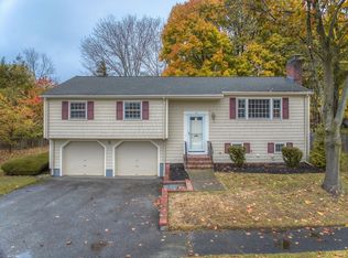 17 Cherry Lane Dr, Reading, MA 01867