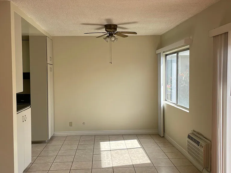 735 N Sweetzer Ave #306 — Photo 3