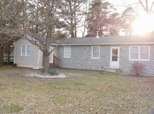 775 Oak Ave, Malaga, NJ 08328