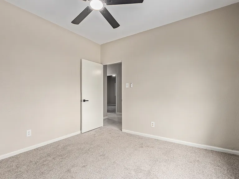 310 E Beech Ave — Photo 23