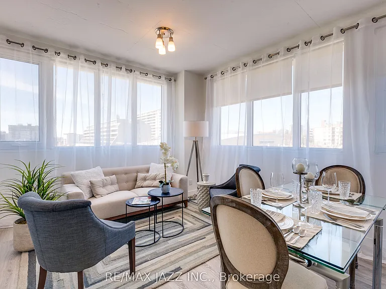 100 Bond St E #1014 — Photo 10