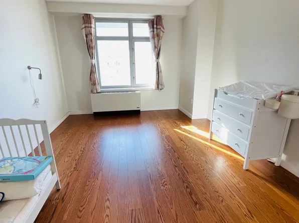 40-26 College Point Boulevard image 3 of 33