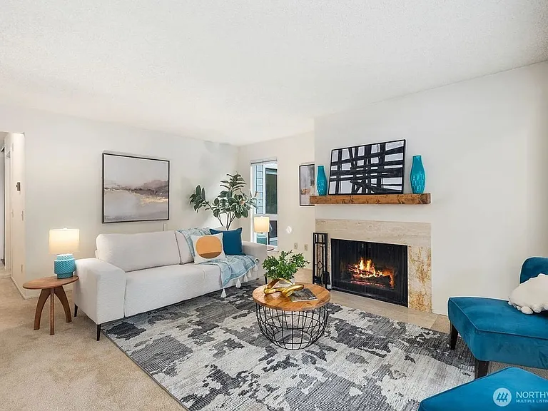 13741 15th Ave NE #C33 — Photo 9
