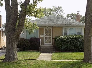527 53rd Ave, Bellwood, IL 60104