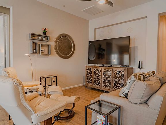 3rd image of 2300 Via Calderia Unit 2305
