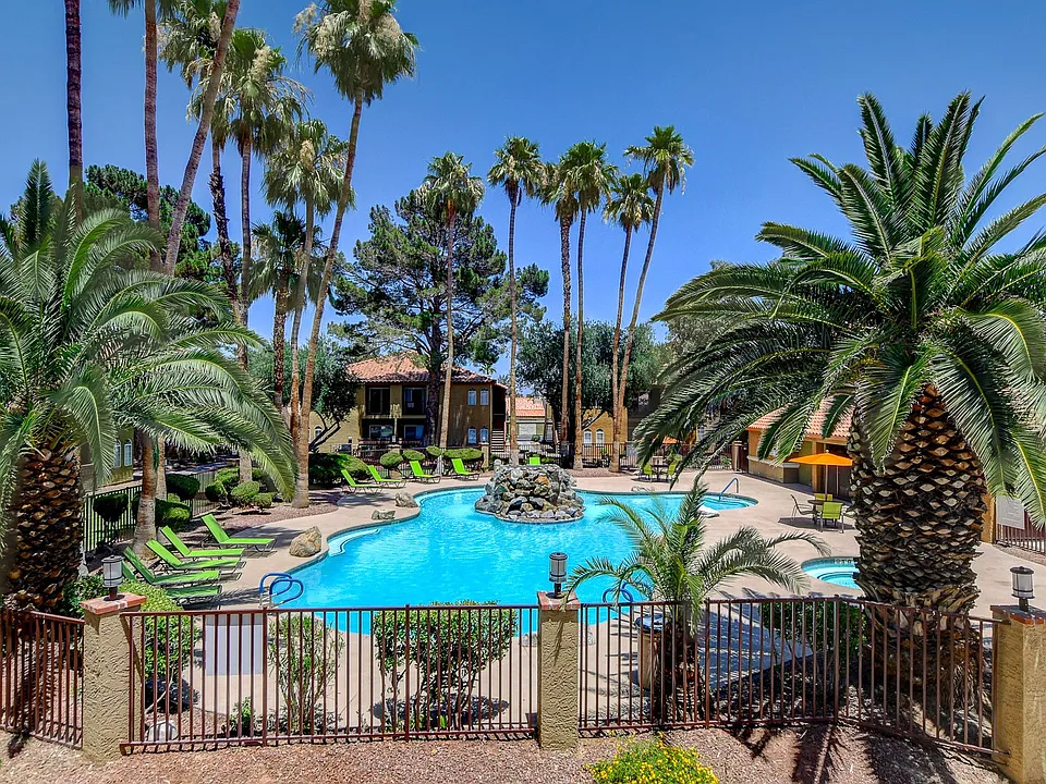 Hidden Cove Apartments