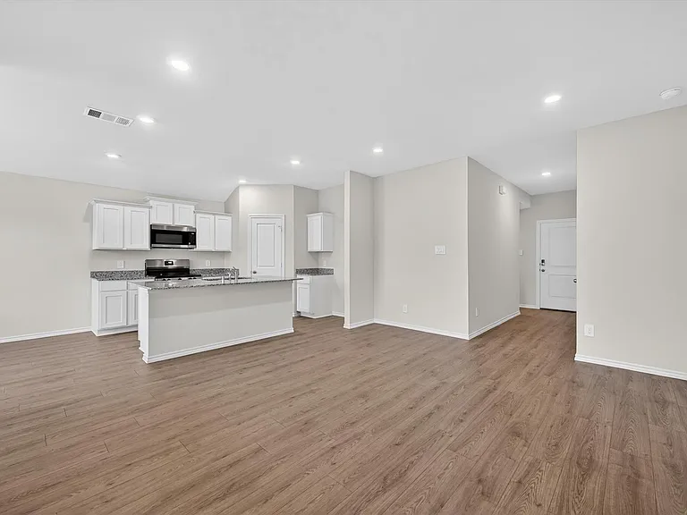 3918 Applewood Trl — Photo 3