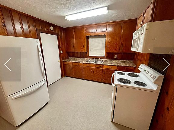 3rd image of 1216 Palmer St