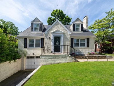 725 Centre St, Nutley, NJ, 07110