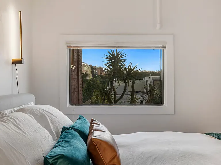 2621 Divisadero St #6 — Photo 4