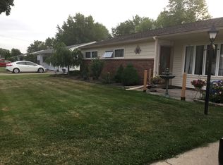 46 Alys Dr E, Depew, NY 14043