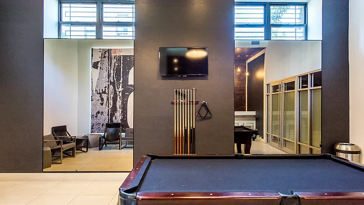 Rented by Nooklyn NYC LLC | media 43